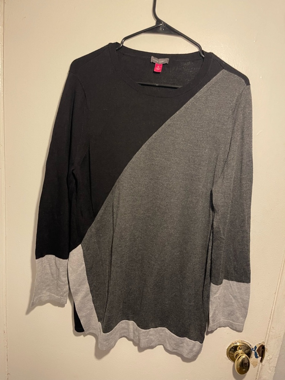 Vince Camuto Black Crewneck Sweater